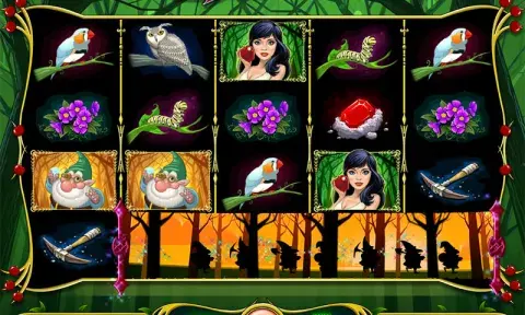 Miss White Slot Online